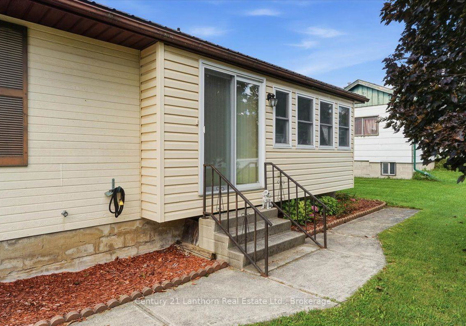 18-dingman-street-centre-hastings-ontario-x13773746