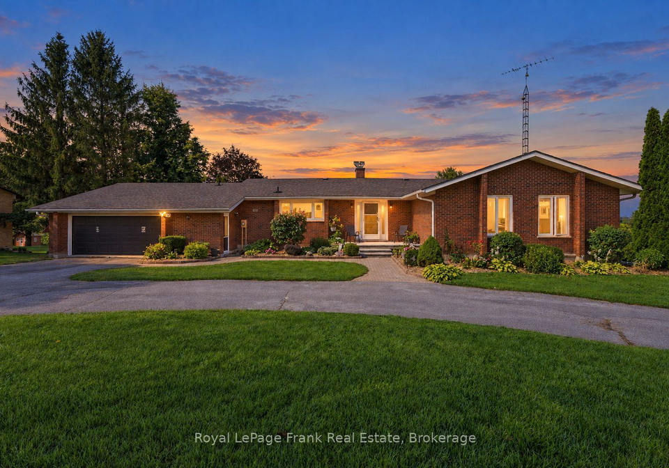 61-bluewater-avenue-kawartha-lakes-ontario-x13773762
