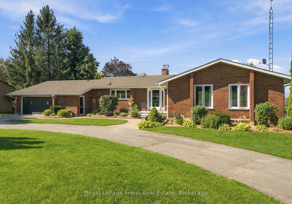 61-bluewater-avenue-kawartha-lakes-ontario-x13773762