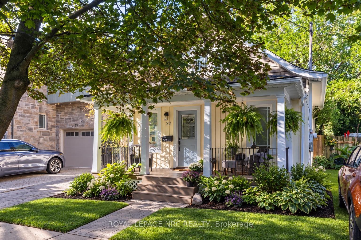 21-johnston-street-st-catharines-ontario-x13773774