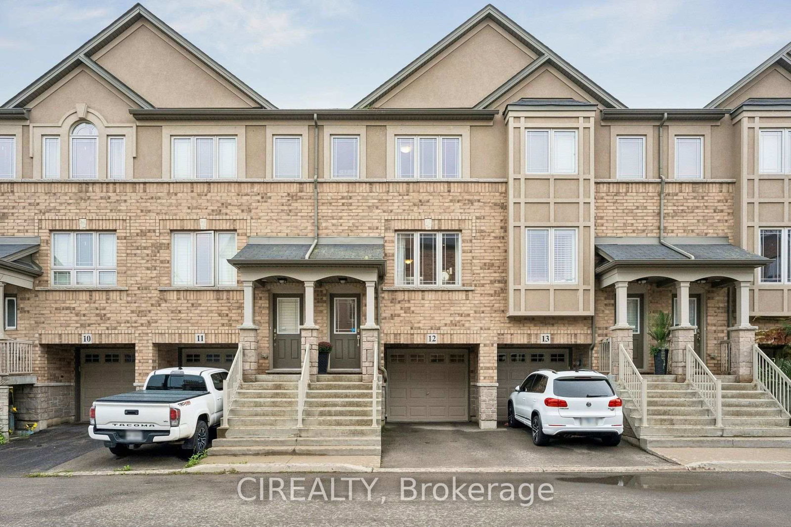 201-westbank-trail-hamilton-ontario-x13773852