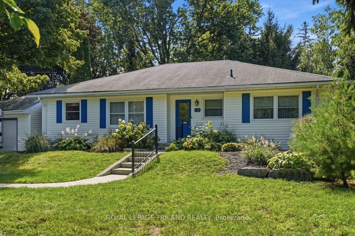 15-medway-crescent-london-north-ontario-x13773854