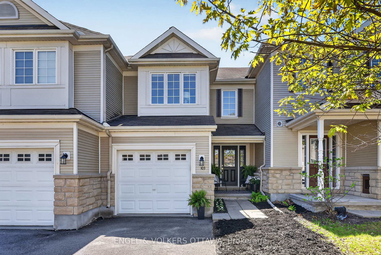 103-goldwood-private-ottawa-ontario-x13773900
