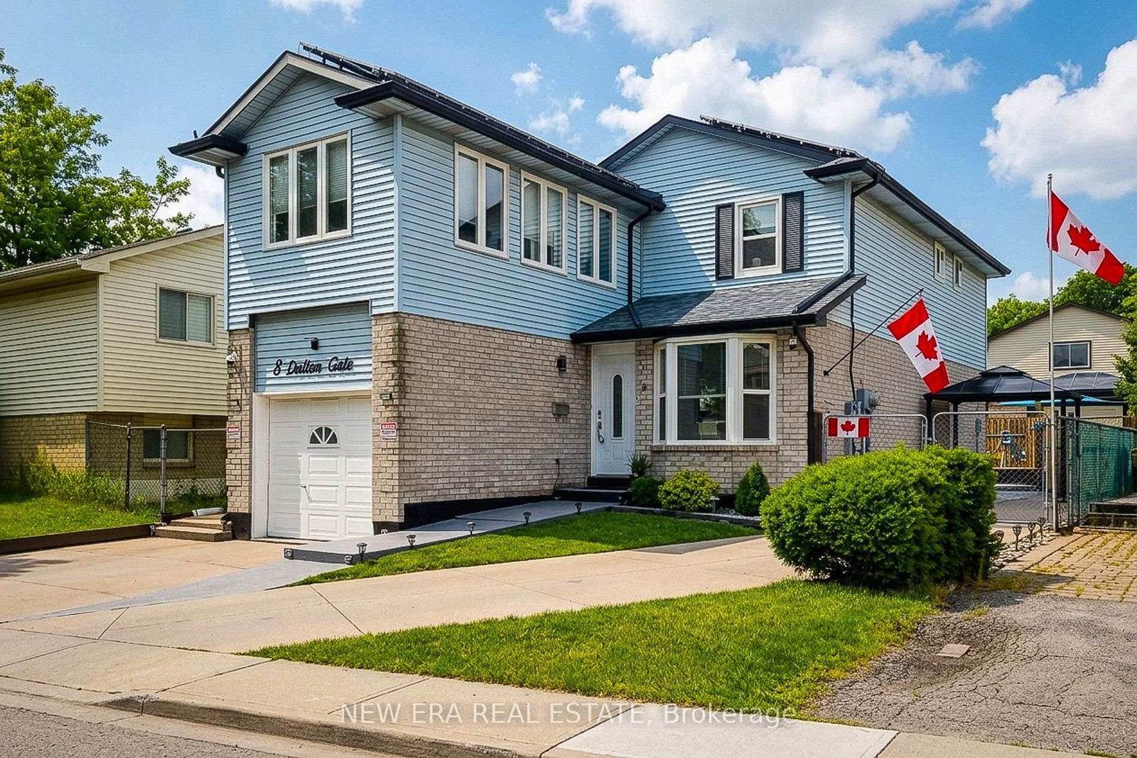 8-dalton-gate-hamilton-ontario-x13773920
