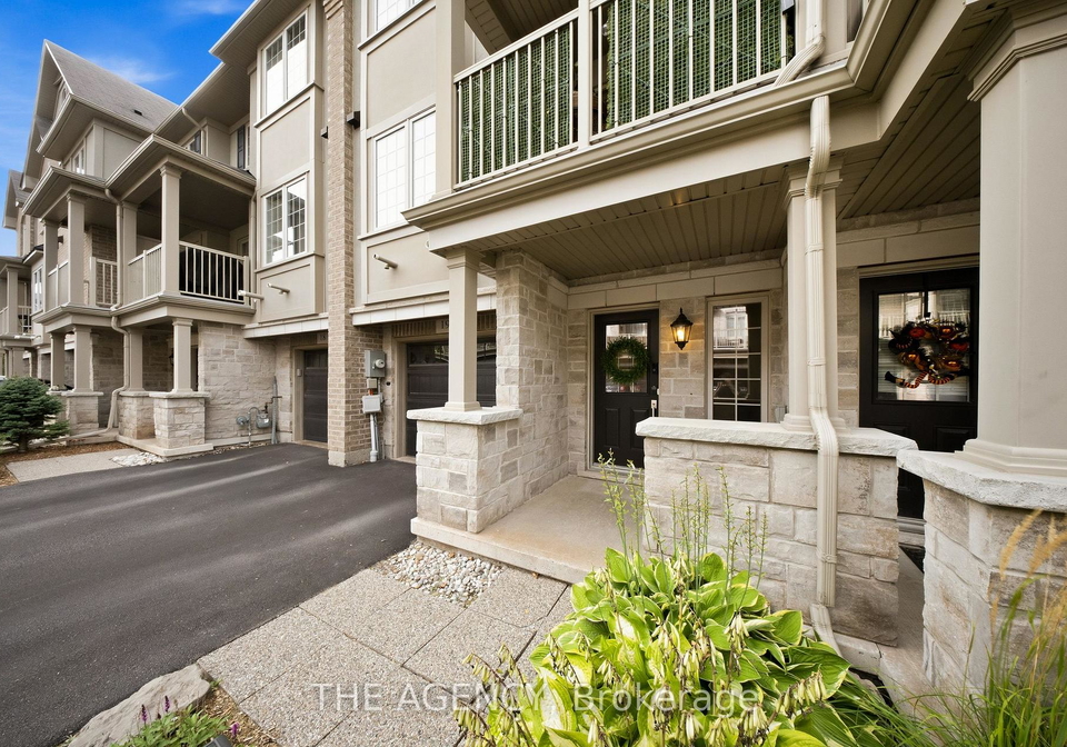 215-dundas-street-e-hamilton-ontario-x13773922