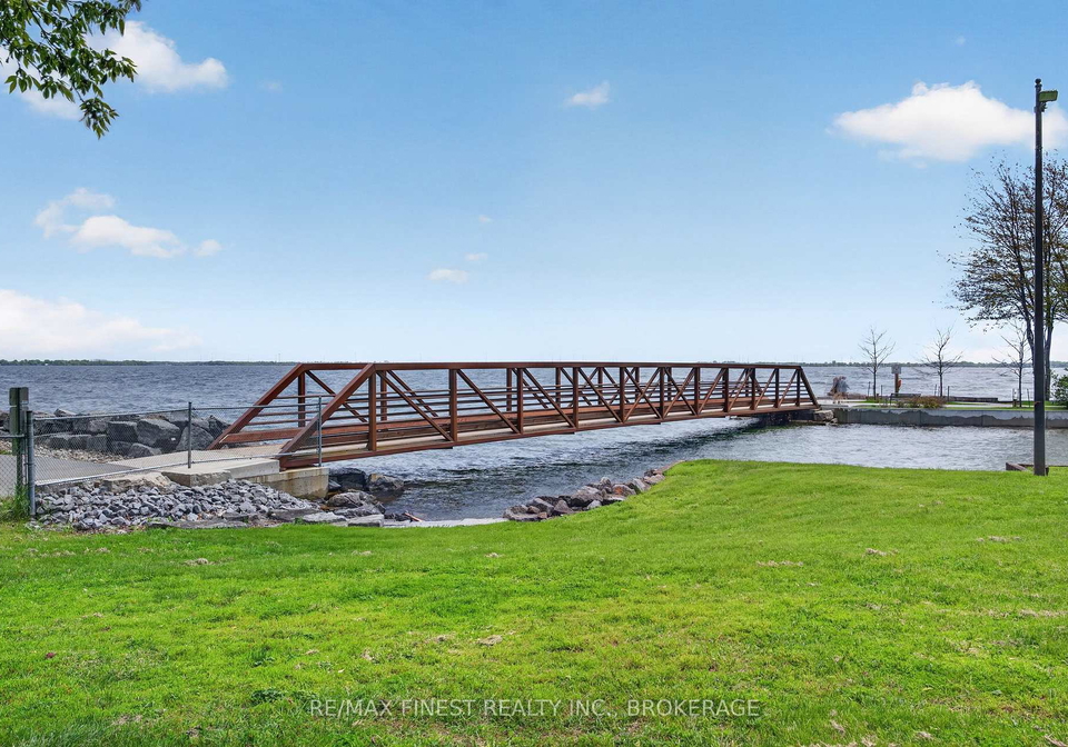 2-mowat-avenue-kingston-ontario-x13773946