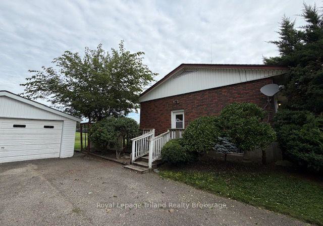 504981-old-stage-road-norwich-ontario-x13773964