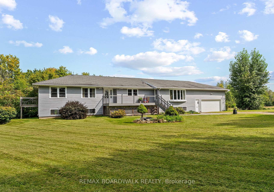 7079-county-44-road-edwardsburghcardinal-ontario-x13774014