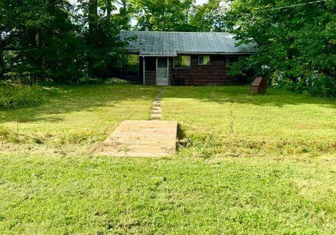 220-east-whalley-lake-road-e-magnetawan-ontario-x13774262
