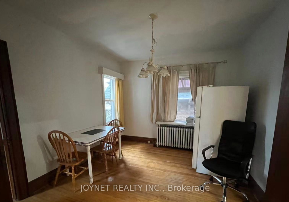 68-whitton-road-hamilton-ontario-x13774322
