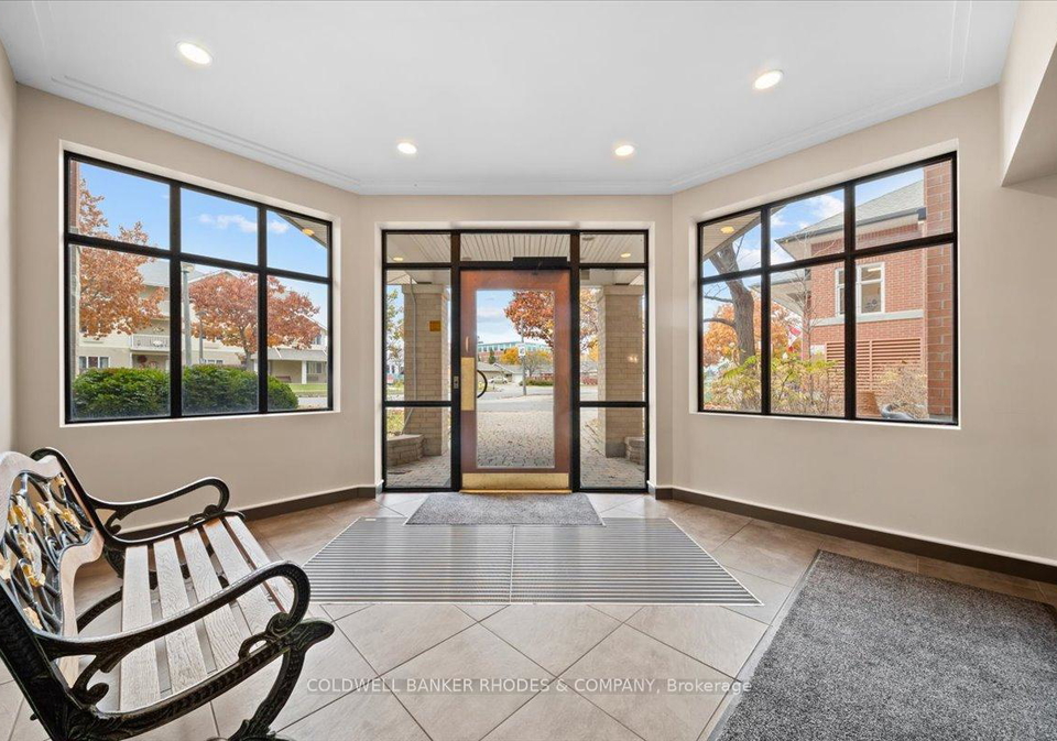 1-meridian-place-ottawa-ontario-x13774394