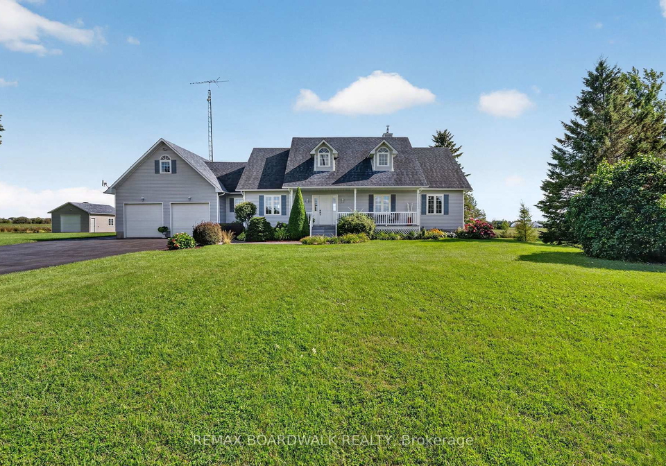 1064-route-400-russell-ontario-x13774438