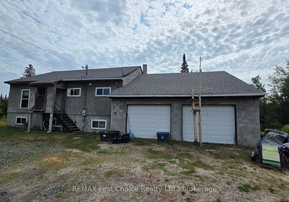 2185-e-highway-17-east-highway-kenora-ontario-x13774462