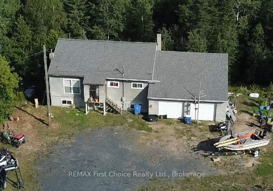 2185-e-highway-17-east-highway-kenora-ontario-x13774462