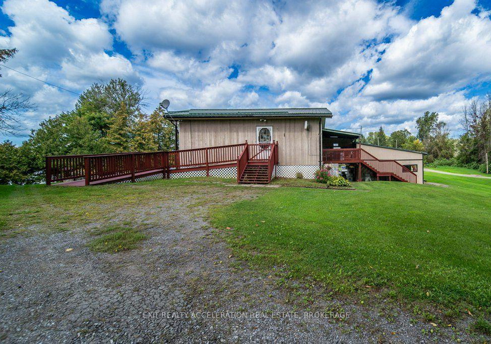 26-oak-lane-stone-mills-ontario-x13774478