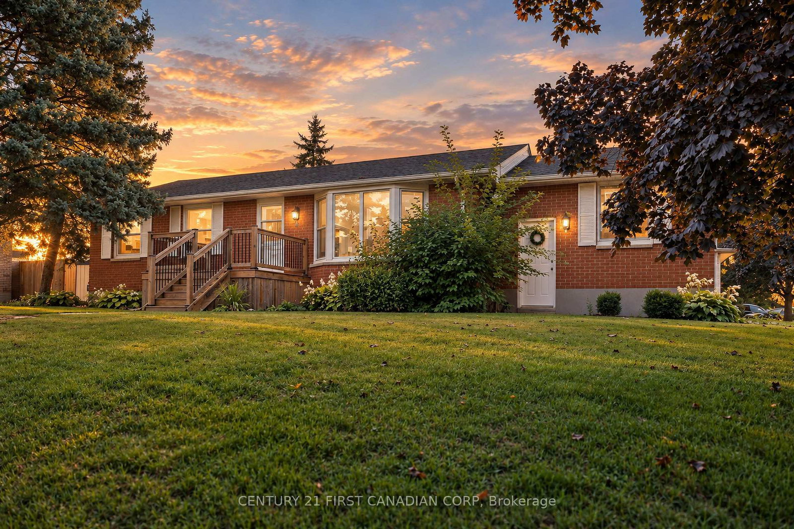 36-orchard-street-south-huron-ontario-x13774688