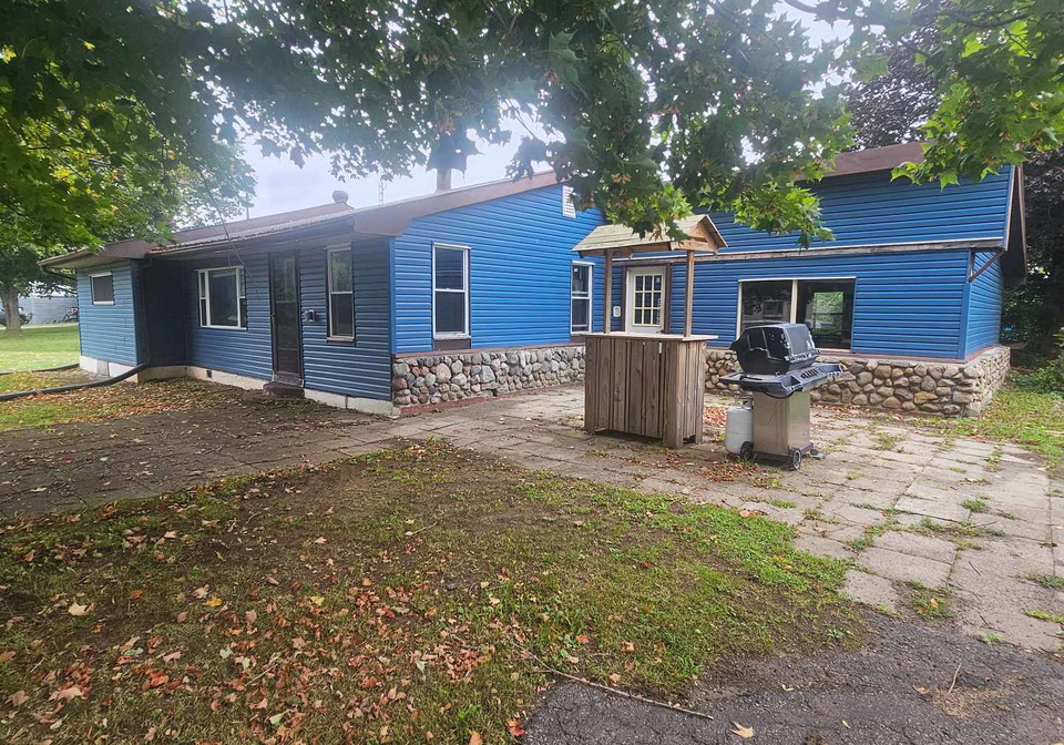 2573-north-campbell-road-augusta-ontario-x13775040