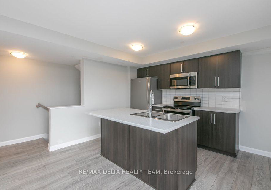 701-amberwing-private-ottawa-ontario-x13775176