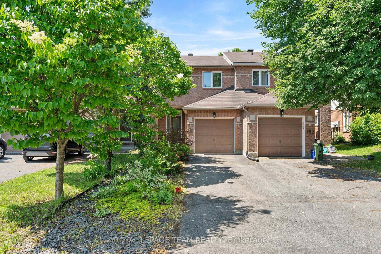 193-thornbury-crescent-ottawa-ontario-x13775298