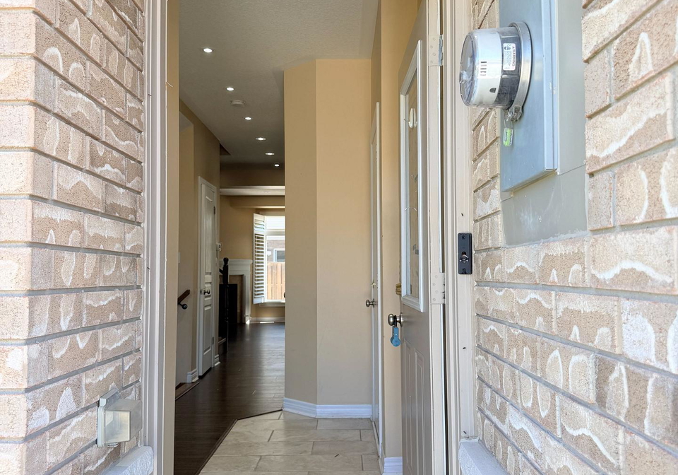4-charleswood-crescent-hamilton-ontario-x13775368