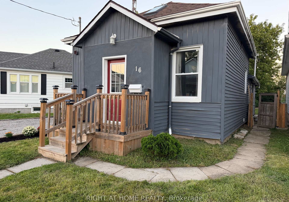 16-east-street-e-st-catharines-ontario-x13775868