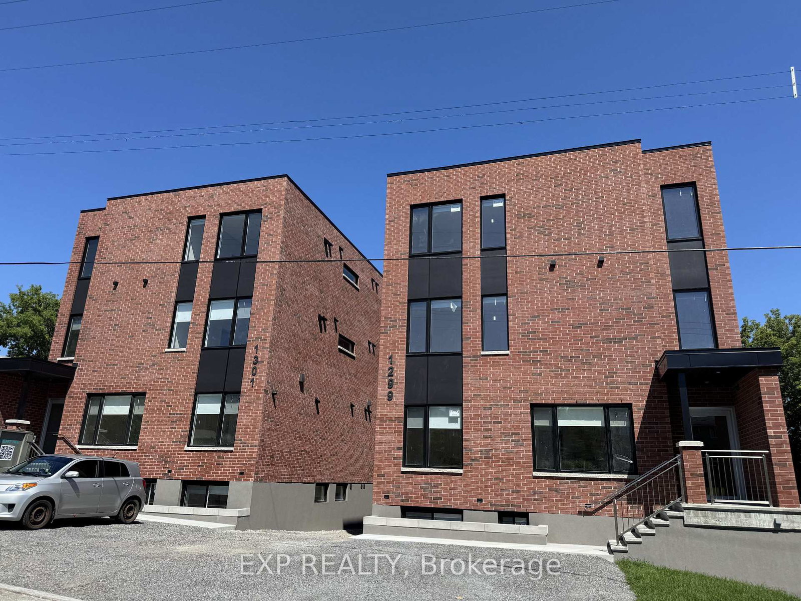 1301-dorchester-avenue-ottawa-ontario-x13775916