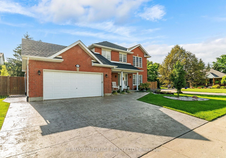 37-calvert-lane-middlesex-centre-ontario-x13775940