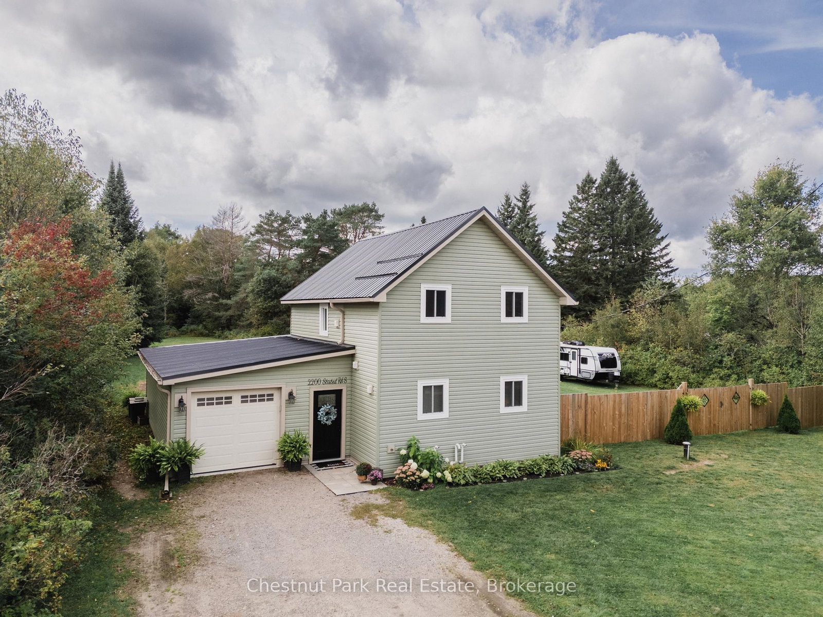 2200-stisted-road-s-mcmurrichmonteith-ontario-x13776080