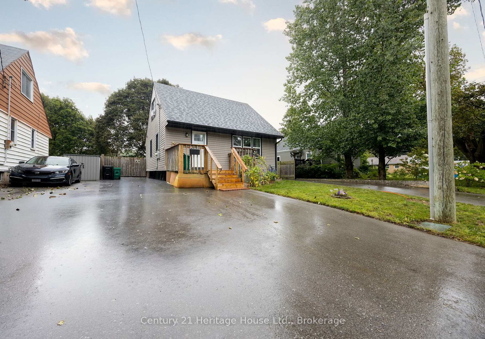 102-stewart-avenue-cambridge-ontario-x13776122