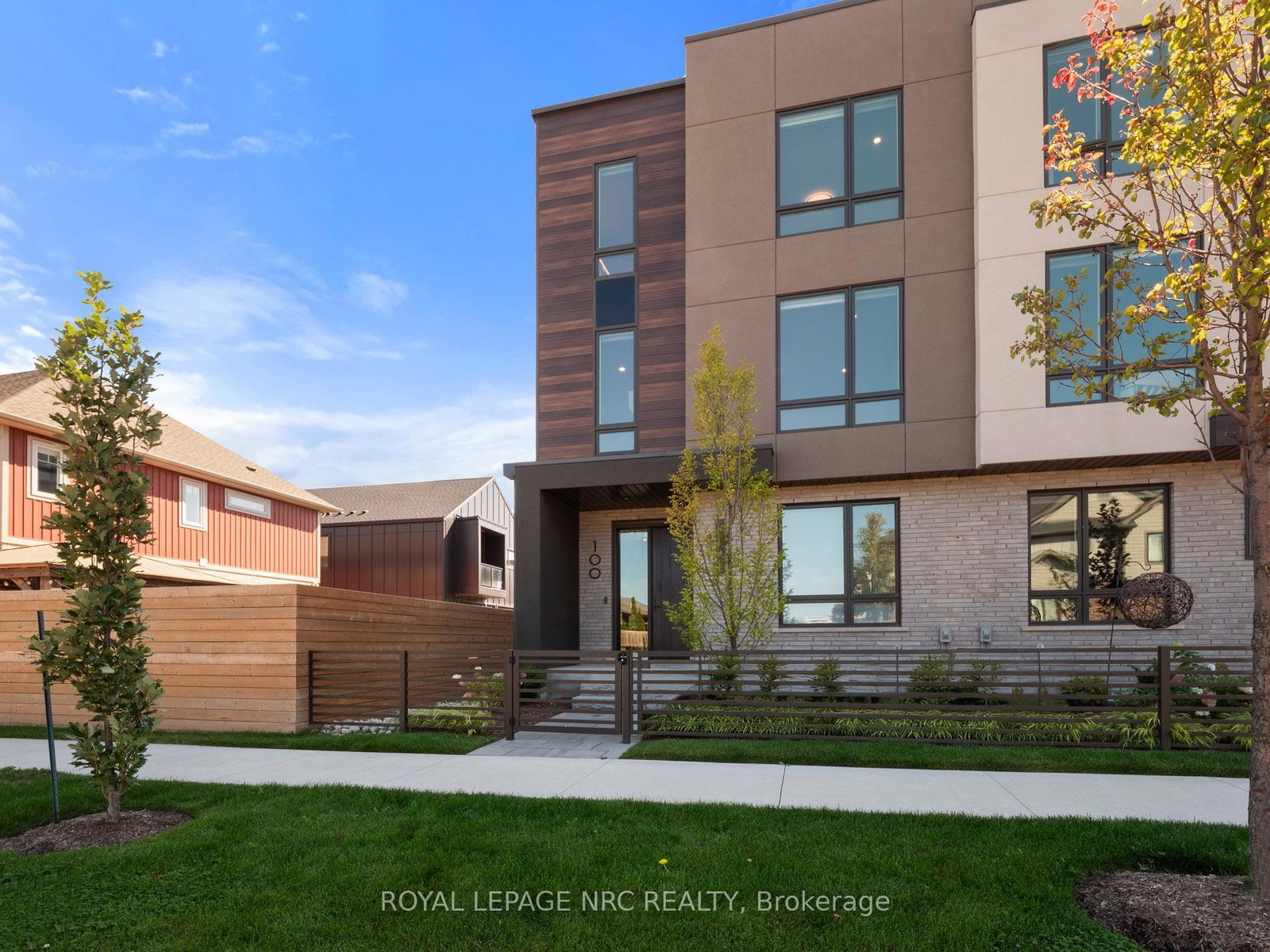 100-moody-street-pelham-ontario-x13776516