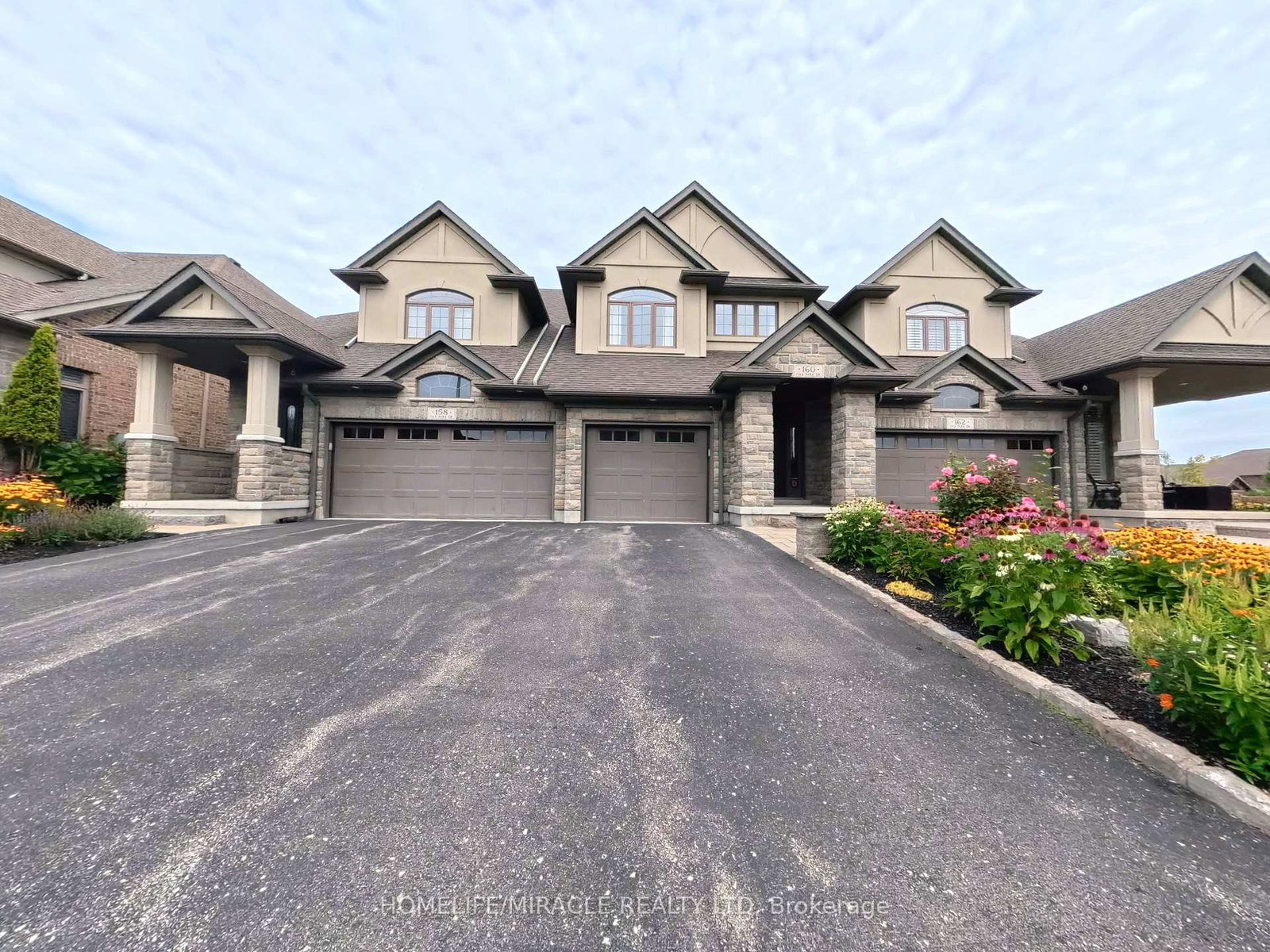 160-oak-park-drive-waterloo-ontario-x13776544