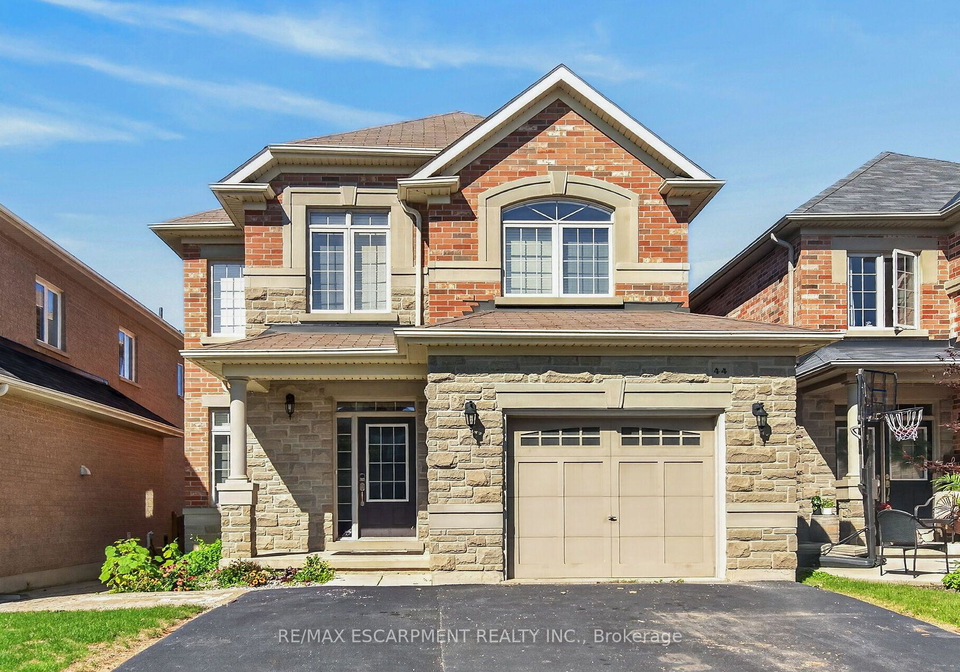 44-matteo-trail-hamilton-ontario-x13776732