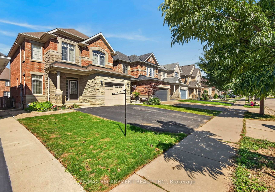 44-matteo-trail-hamilton-ontario-x13776732