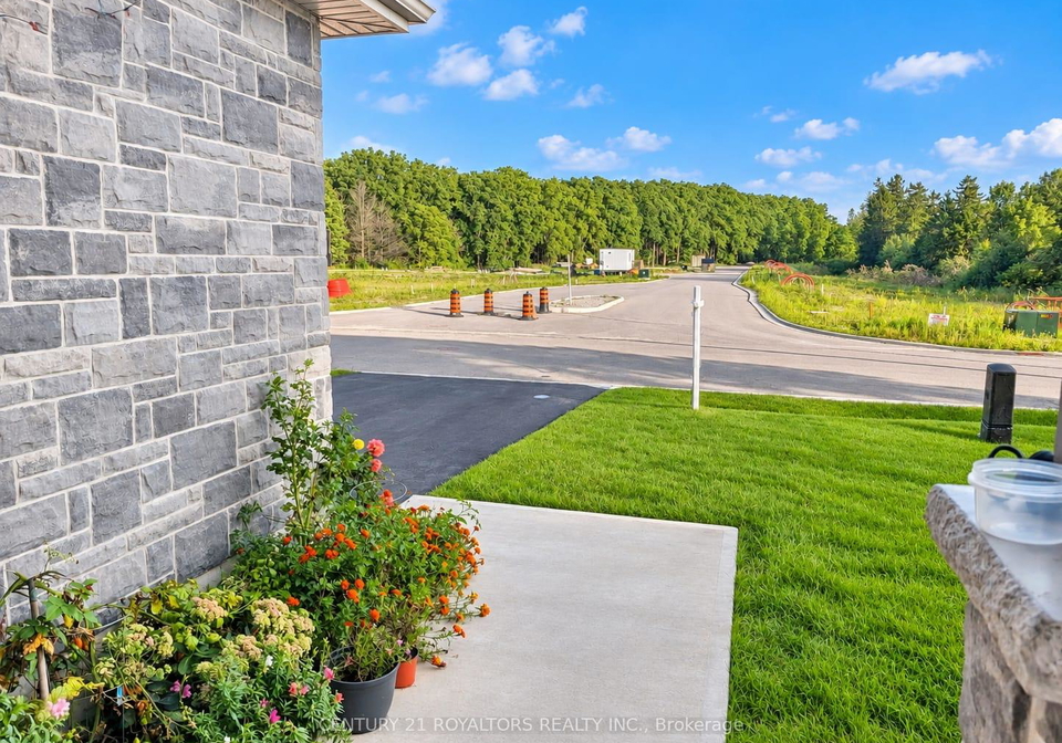 74-cash-crescent-ingersoll-ontario-x13776742