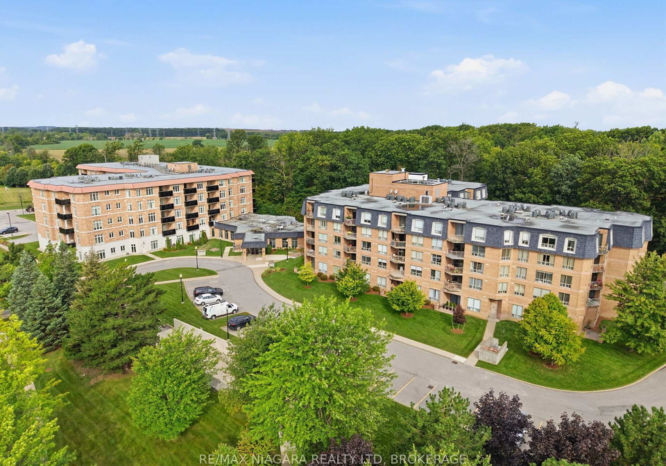 8111-forest-glen-drive-niagara-falls-ontario-x13776764