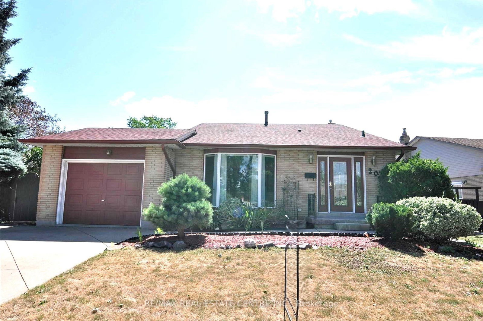 20-ainsworth-street-hamilton-ontario-x13776778