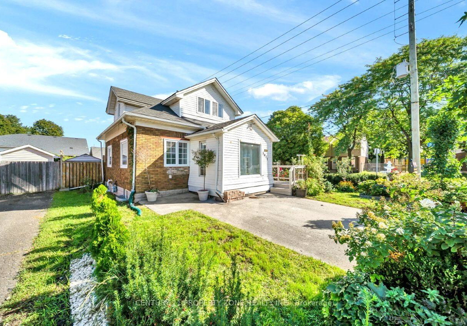 5977-saint-marys-avenue-niagara-falls-ontario-x13777132