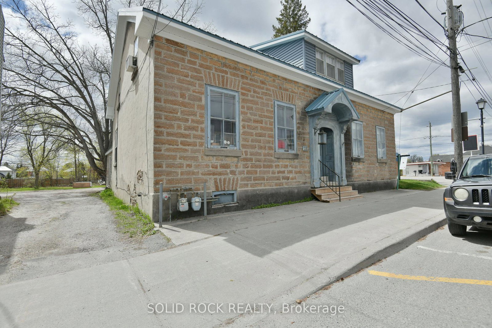 28-wilson-street-w-perth-ontario-x13777152
