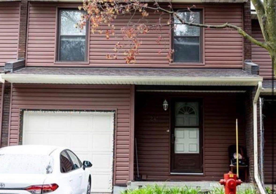 24-arnold-drive-ottawa-ontario-x13777578
