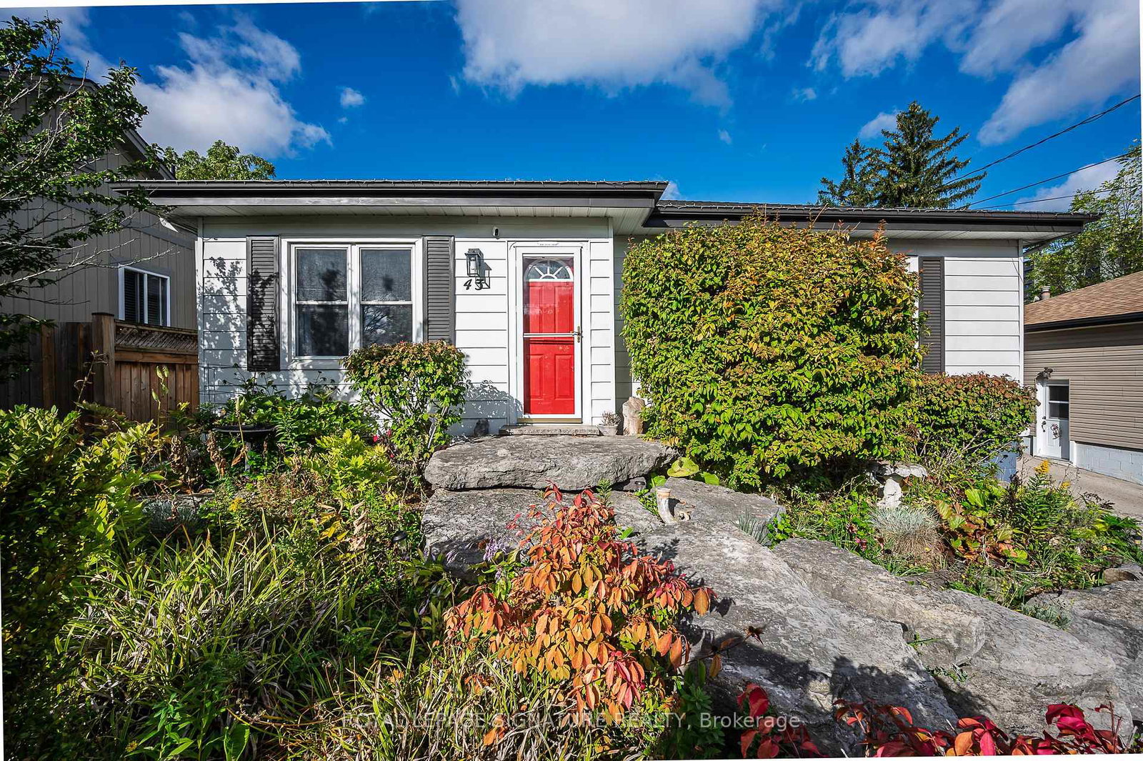 43-lake-avenue-n-hamilton-ontario-x13777642
