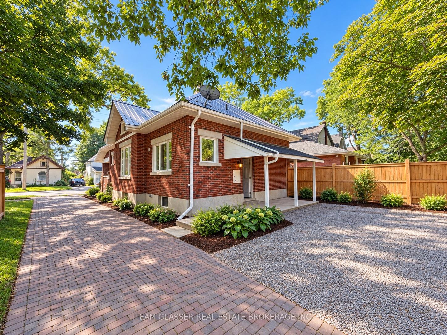 884-trafalgar-street-london-east-ontario-x13777728