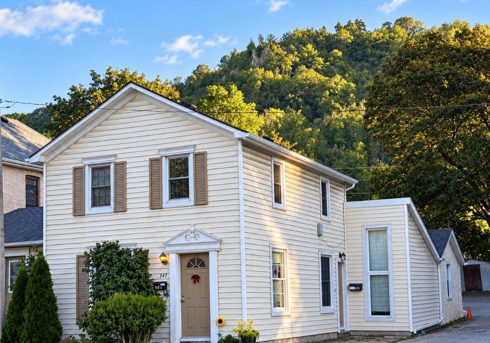347-king-street-w-hamilton-ontario-x13777876