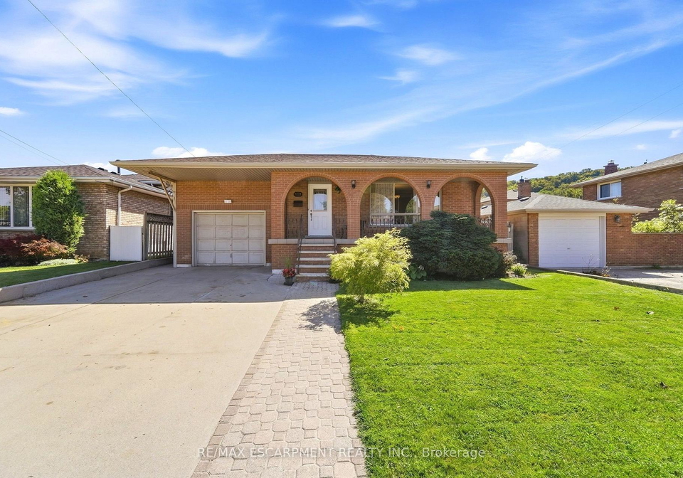 139-glen-valley-drive-hamilton-ontario-x13777880