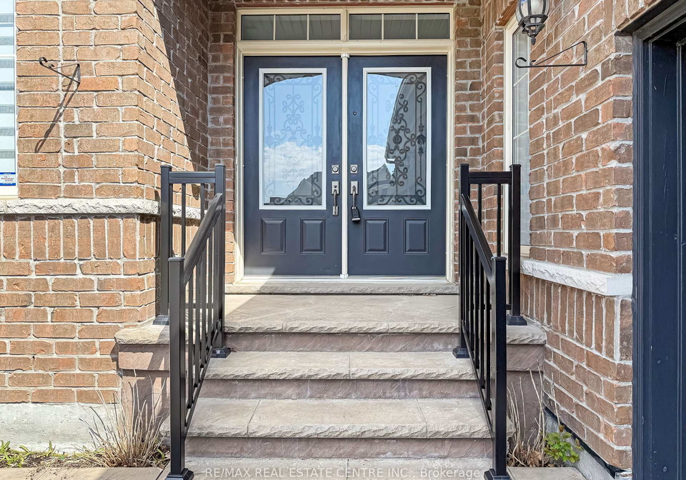 33-stonegate-avenue-mono-ontario-x13778262