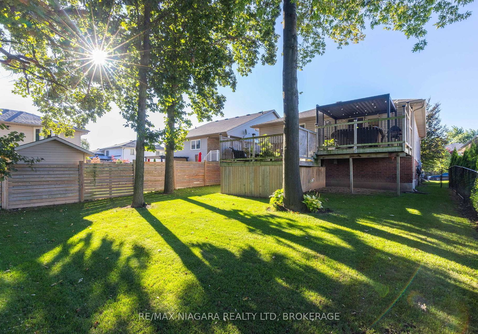 7919-fleming-drive-niagara-falls-ontario-x13778354