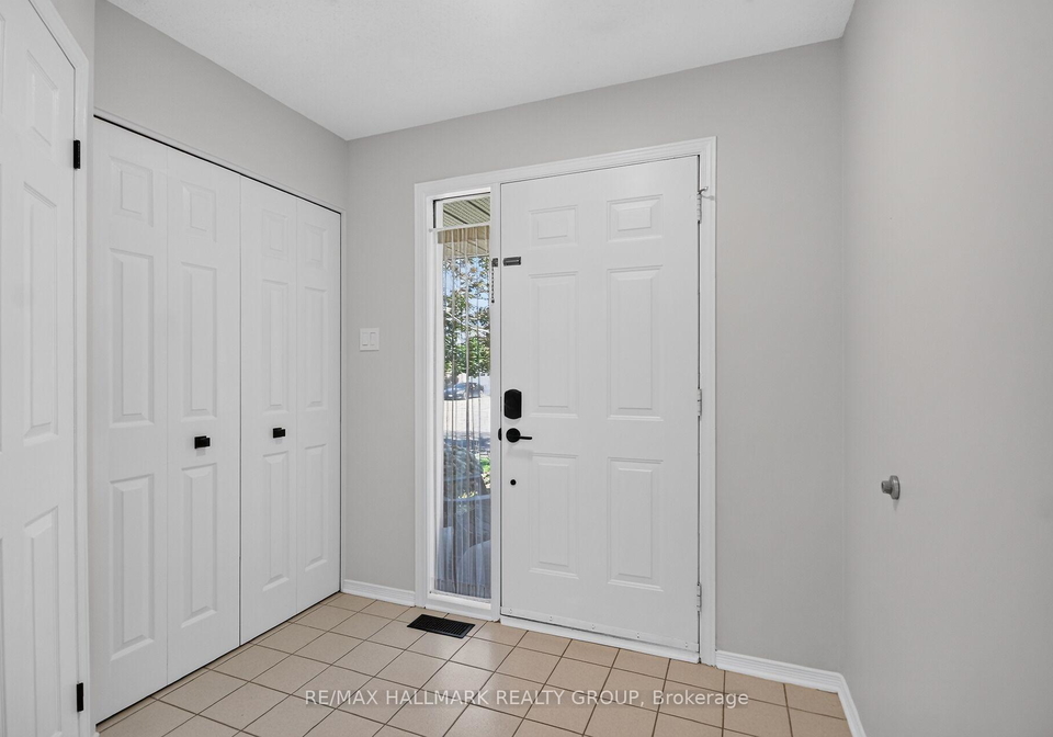 82-whalings-circle-ottawa-ontario-x13778546