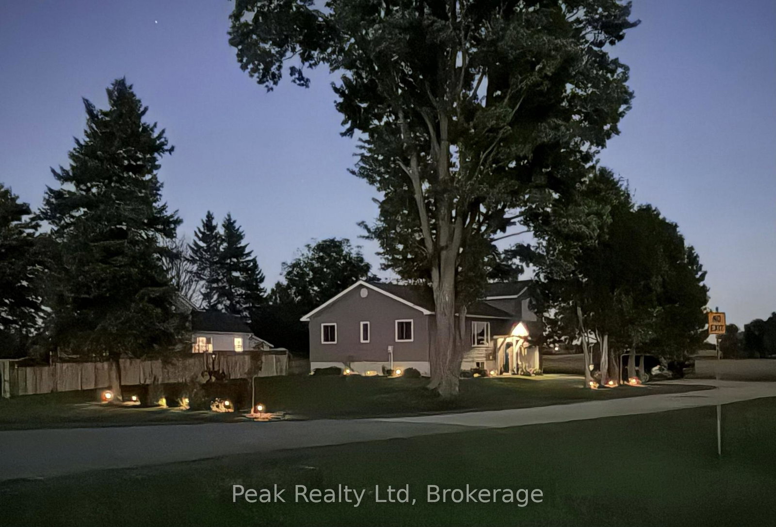 5773-highway-23-highway-minto-ontario-x13778548