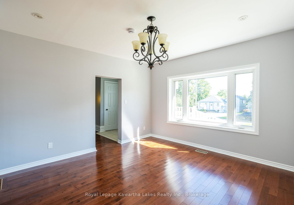 71-victoria-avenue-n-kawartha-lakes-ontario-x13778608