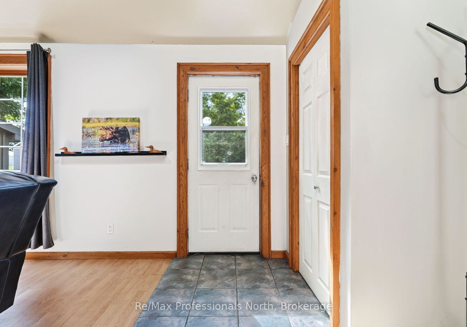 160-isaac-street-gravenhurst-ontario-x13778762