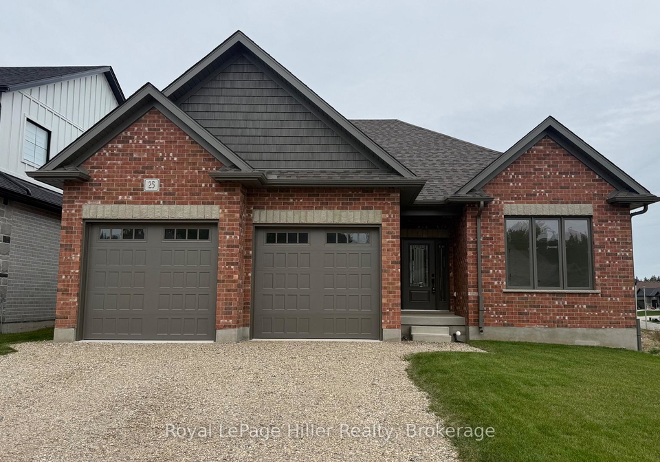 25-avery-place-perth-east-ontario-x13778856